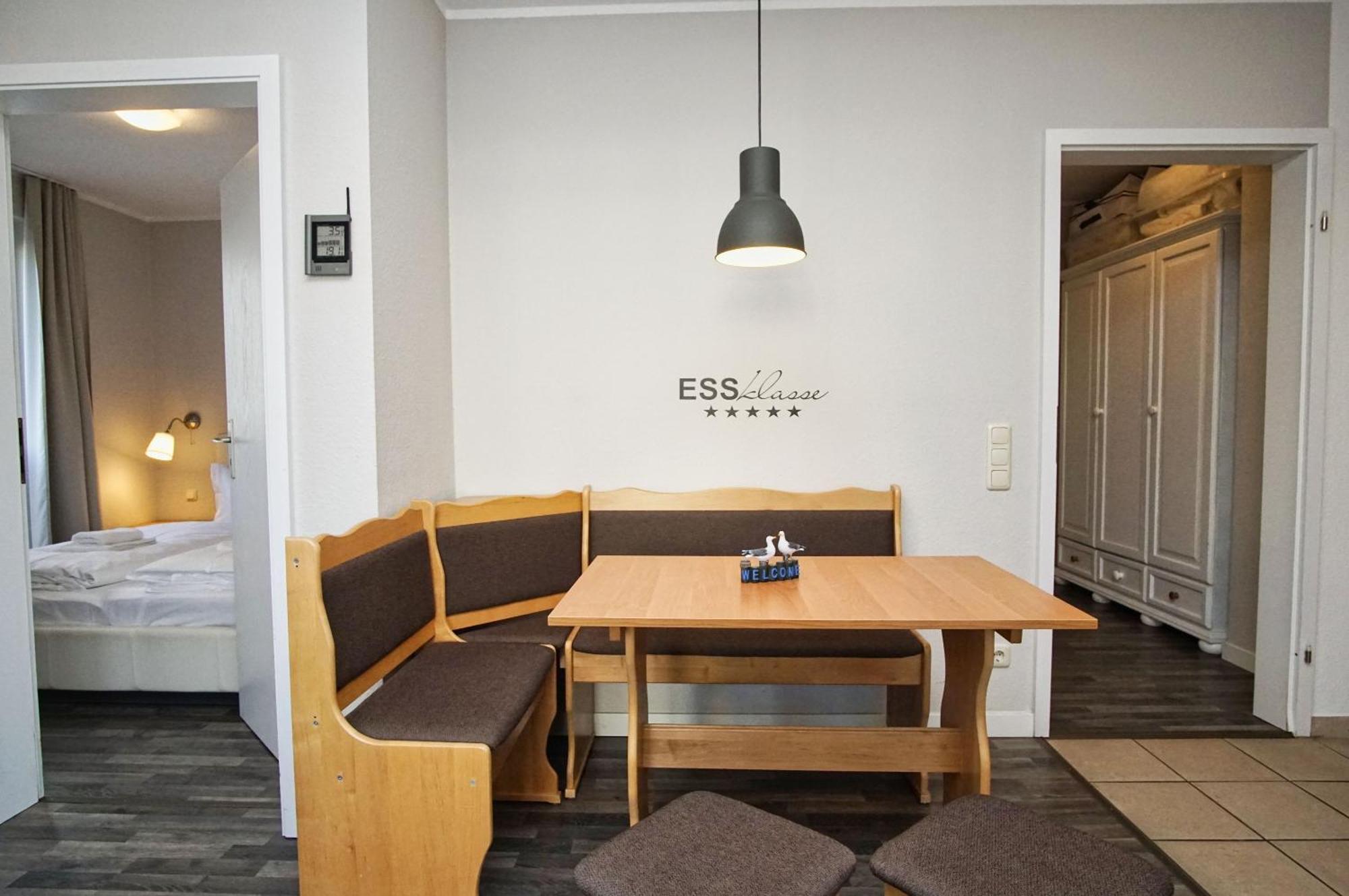 Zentrale Fewo Mit Balkon, Gratis Nutzung Vom Ahoi Erlebnisbad Und Sauna In Sellin - Villa Buskam Fewo 27 Goehren  Luaran gambar