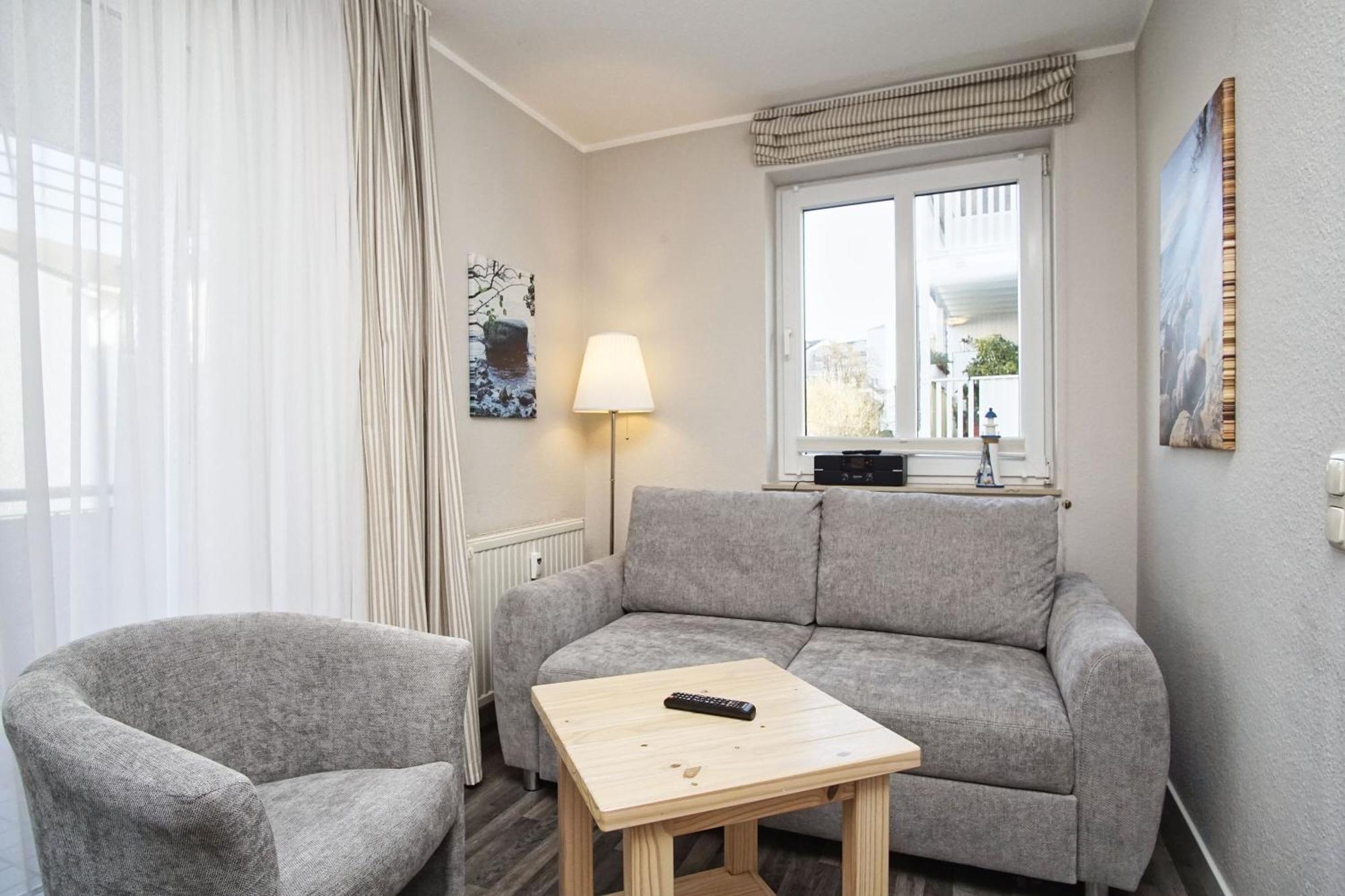 Zentrale Fewo Mit Balkon, Gratis Nutzung Vom Ahoi Erlebnisbad Und Sauna In Sellin - Villa Buskam Fewo 27 Goehren  Luaran gambar